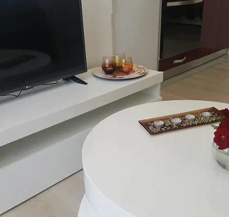 Apartment M&e