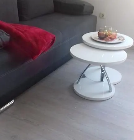Apartment M&e *