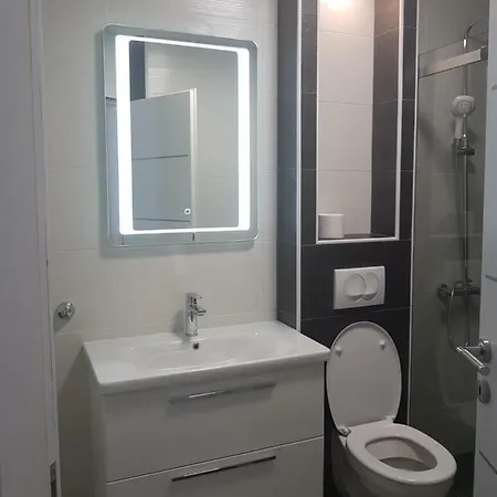 M&e * Mokošica