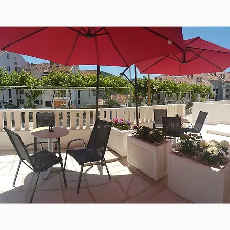 Apartment M&e