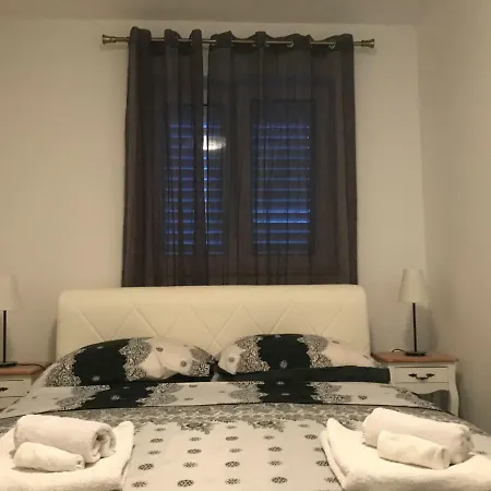 M&e Mokošica